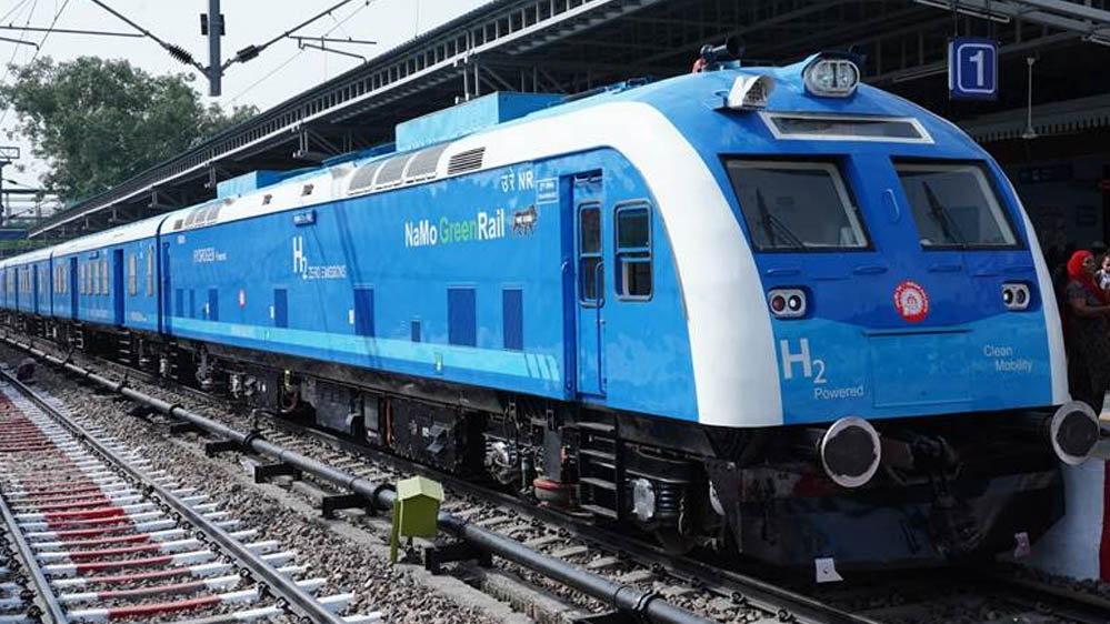भारत की हाइड्रोजन ट्रेन का कमाल! 1200KM ट्रायल सफल, अब दिल्ली रूट पर चलाने की योजना