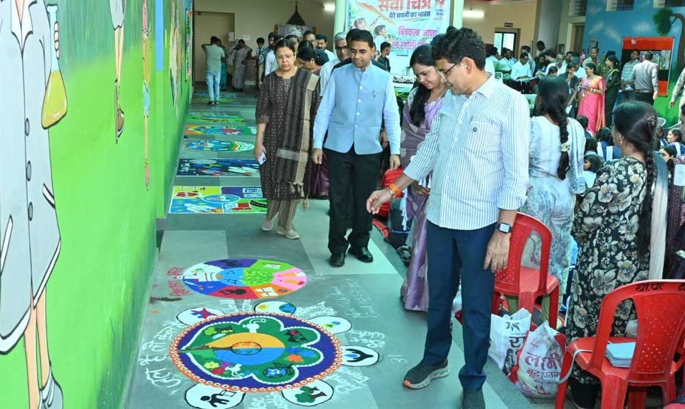 अंतर्राष्ट्रीय वृद्धजन दिवस पर बलौदाबाजार में सम्मान समारोह आयोजित
